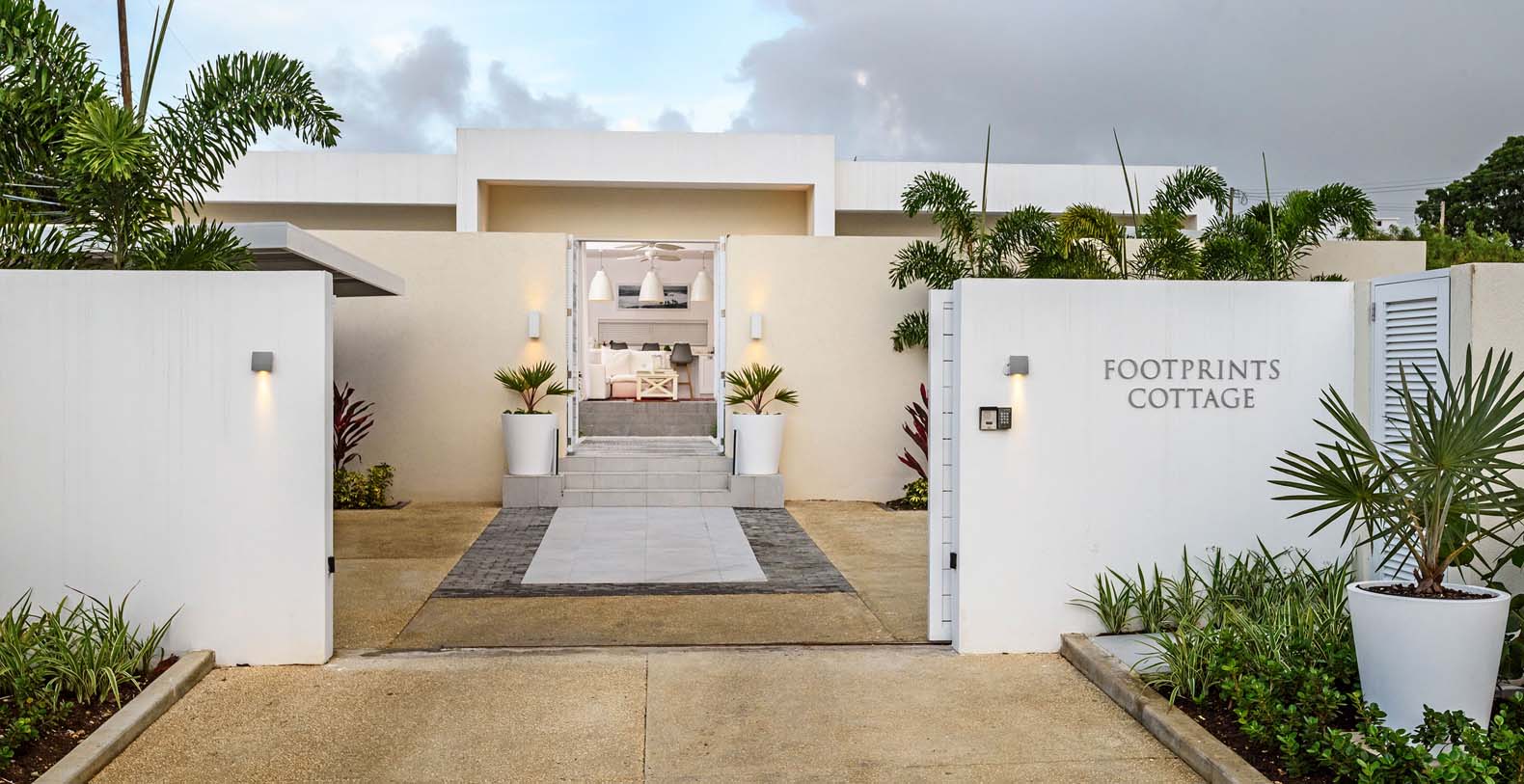 Footprints North Cottage Barbados Vacation Villa - Mount Standfast, St. James